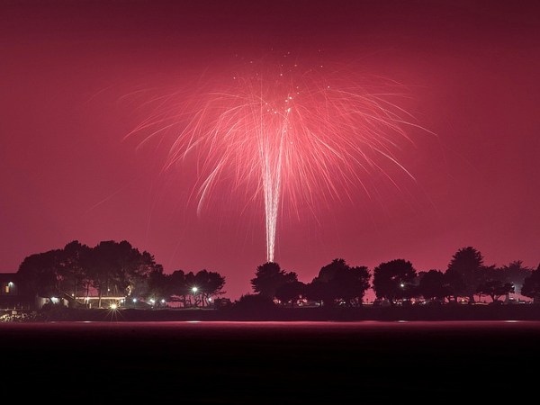 Oakland and Berkeley to close roads on Fourth of July, citing fire risk
